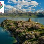 جاذبه های شهر وان